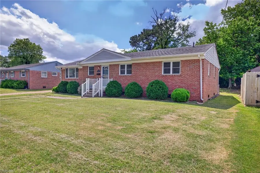 2833 David Ave Avenue, Norfolk, VA 23518 - #2