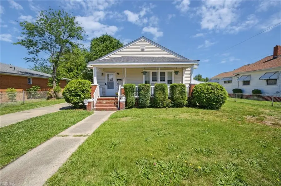 3332 Killian Avenue, Portsmouth, VA 23704 - #3