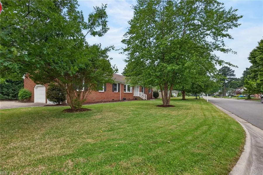 3369 Morningside Drive, Chesapeake, VA 23321 - #2