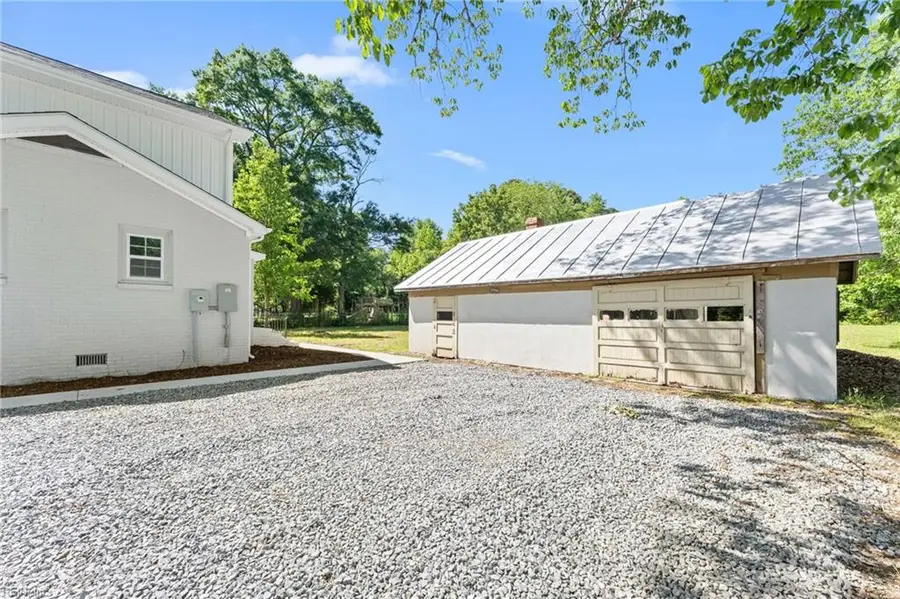 9481 Maryus Road, Hayes, VA 23072 - #2