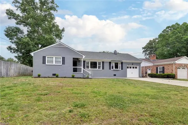 223 Shadywood Drive, Newport News, VA 23602