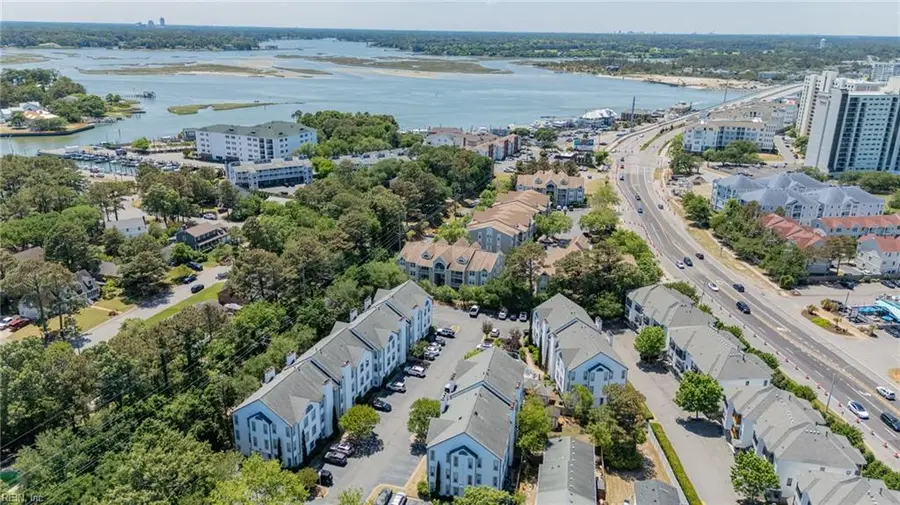 3201 Jade Court #103, Virginia Beach, VA 23451 - #2