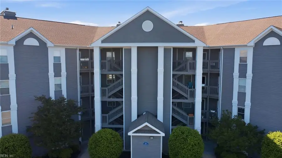 1024 Porte Harbour Arch #202, Hampton, VA 23664 - #2