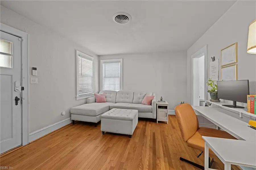 3713 Orange Street, Norfolk, VA 23513 - #2