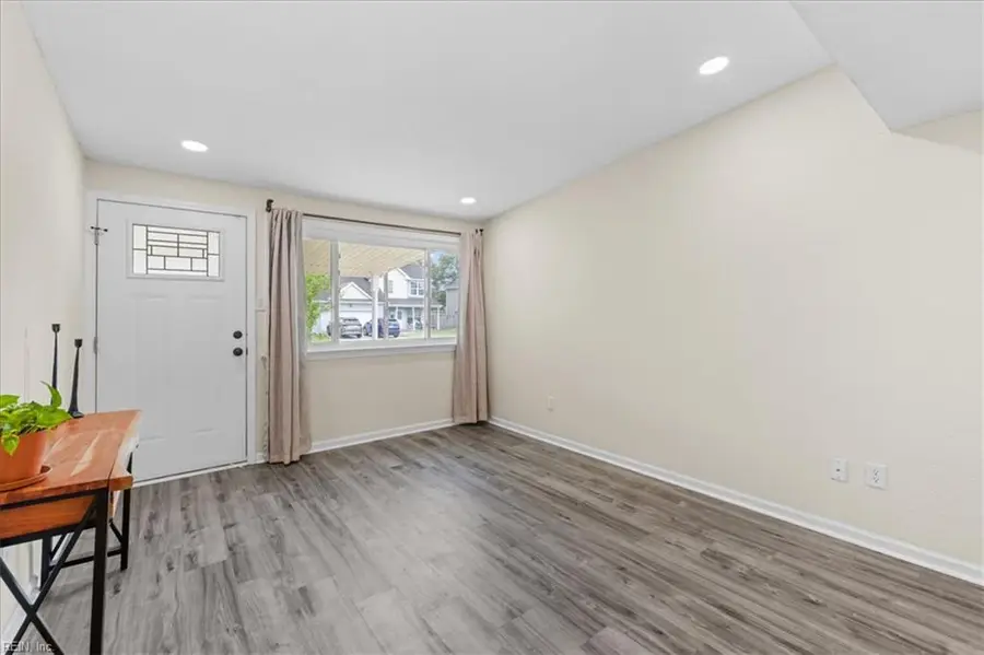 2919 Scotia Drive, Chesapeake, VA 23325 - #3