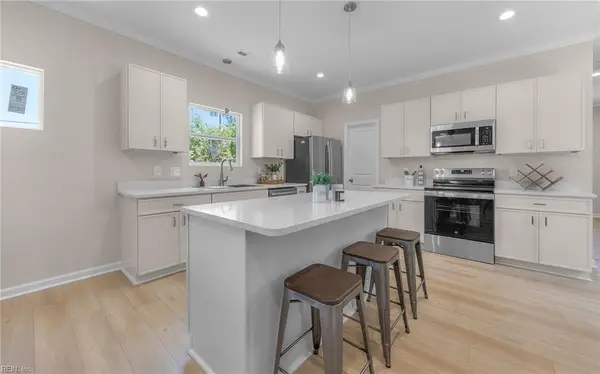 2126 Berkley Avenue, Chesapeake, VA 23324
