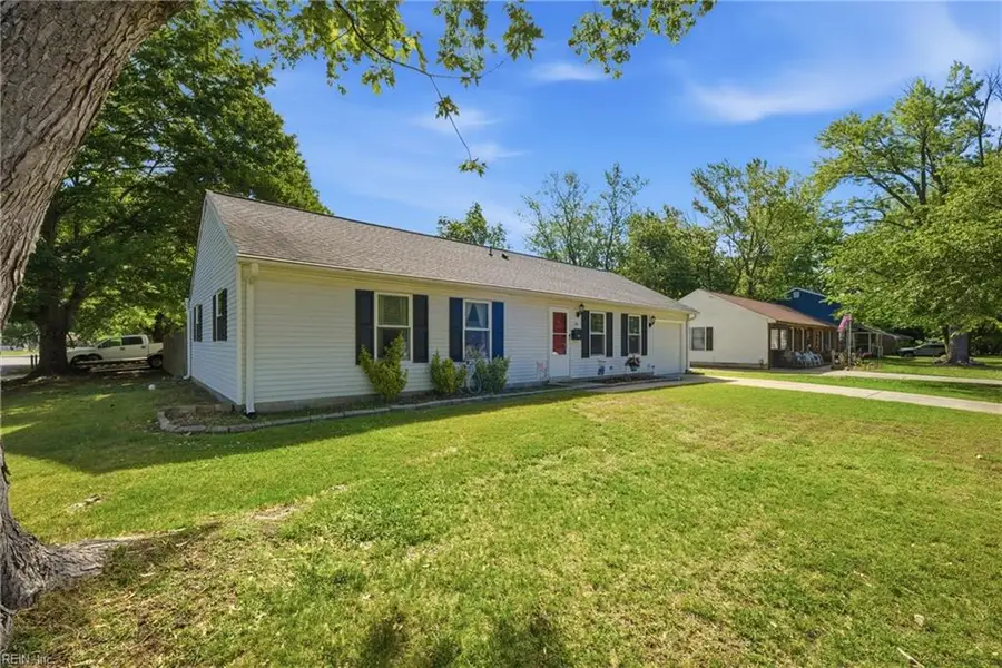 126 Harrington Road, Newport News, VA 23602 - #2