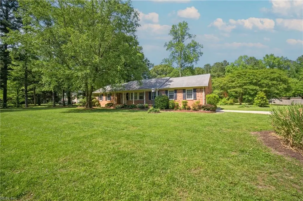 524 Margaret Drive, Chesapeake, VA 23322 - #1