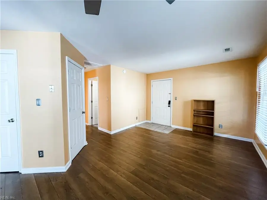 314 Washington Street #F, Portsmouth, VA 23704 - #2