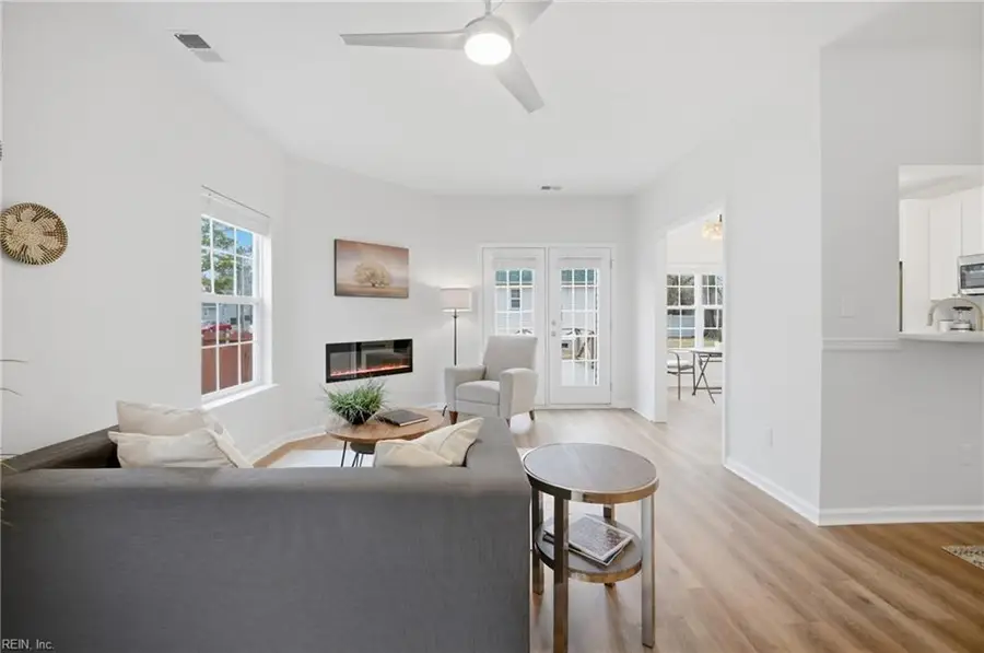 1082 Longstreet Avenue #A, Virginia Beach, VA 23451 - #2
