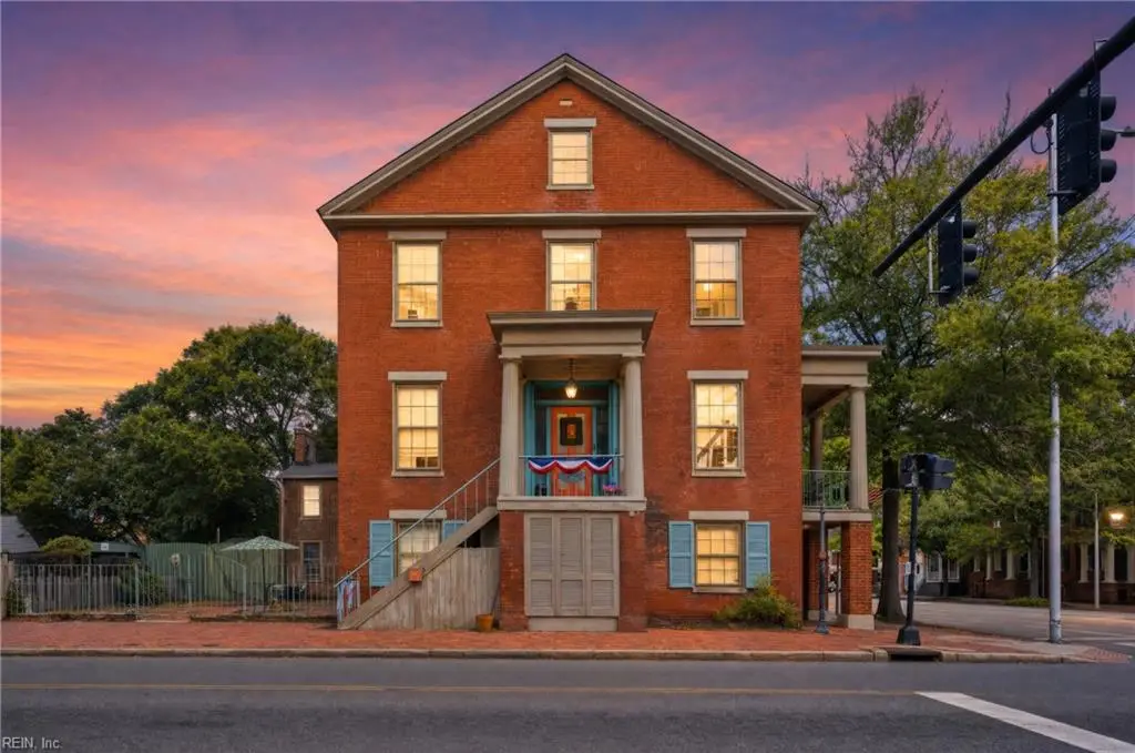 422 Crawford Street, Portsmouth, VA 23704 - #1