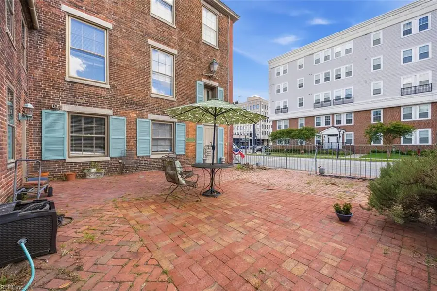 422 Crawford Street, Portsmouth, VA 23704 - #2