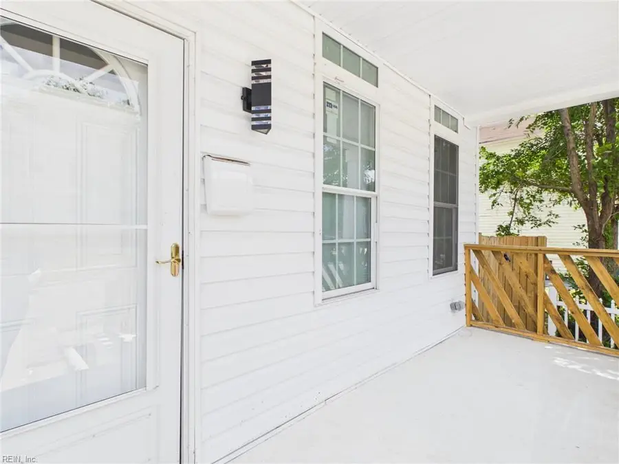 1528 Dungee Street, Norfolk, VA 23504 - #3