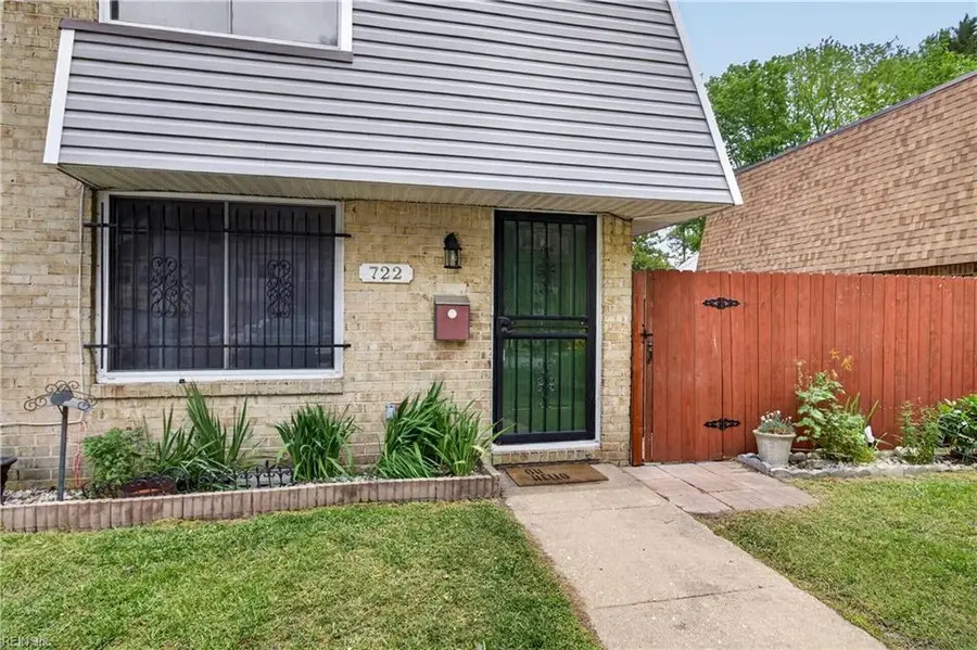 722 Hayes Avenue Avenue, Virginia Beach, VA 23452 - #3