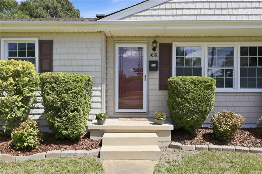 1618 Esquire Street, Norfolk, VA 23503 - #2