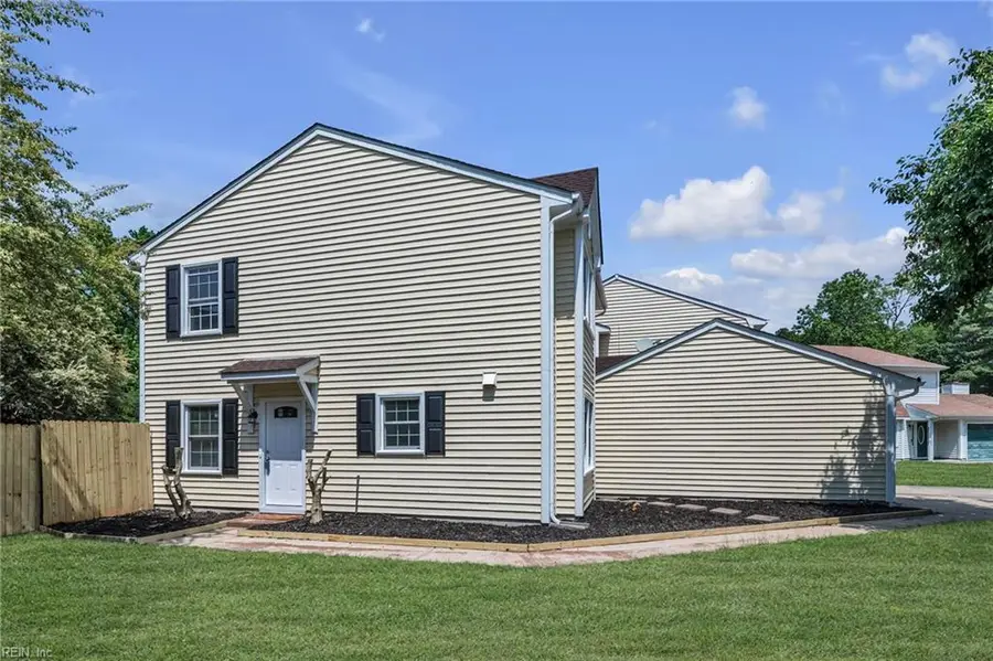 10 Warwick Circle, Chesapeake, VA 23320 - #2