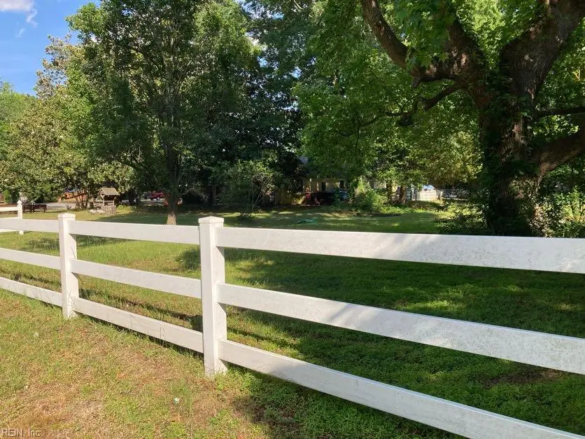 4261 Taylor Road, Chesapeake, VA 23321 - #2