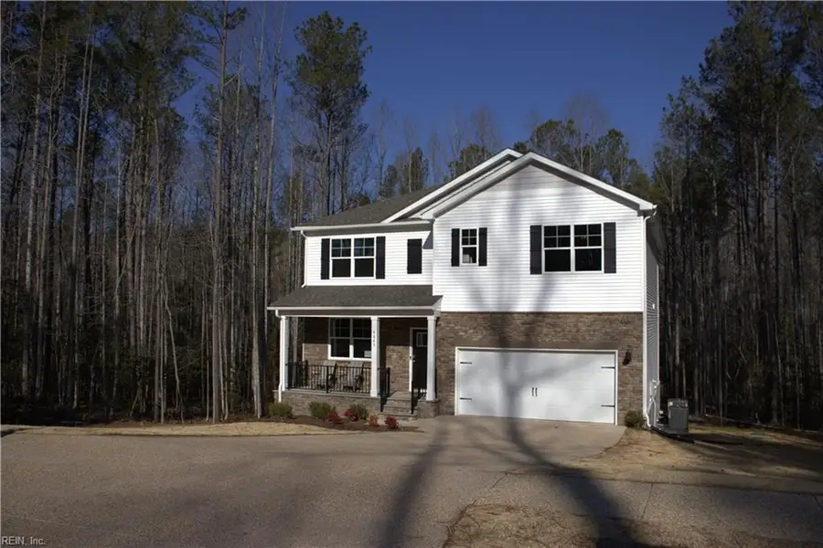 8685 Thomas Jefferson Way, Gloucester, VA 23061 - #2