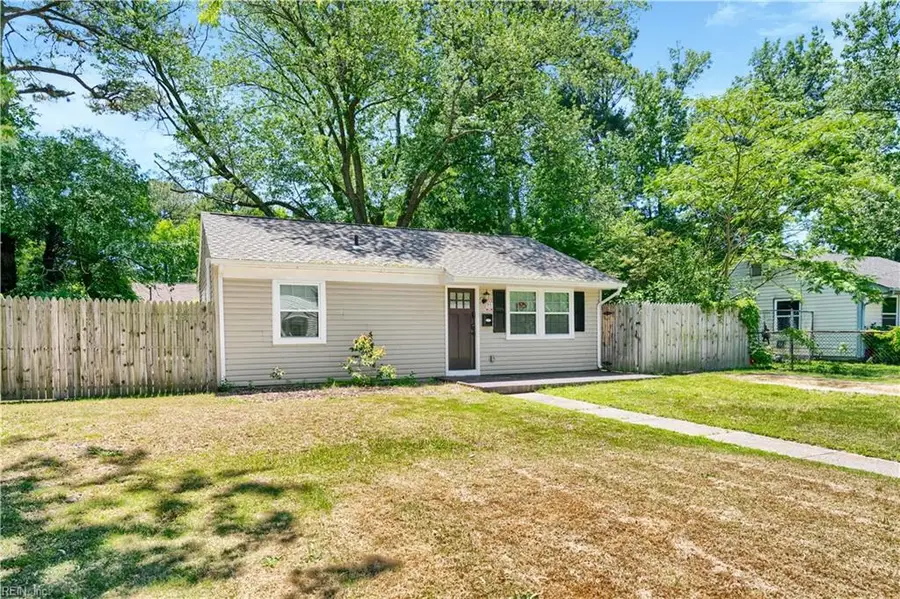 1422 Woodcrest Drive, Hampton, VA 23663 - #3