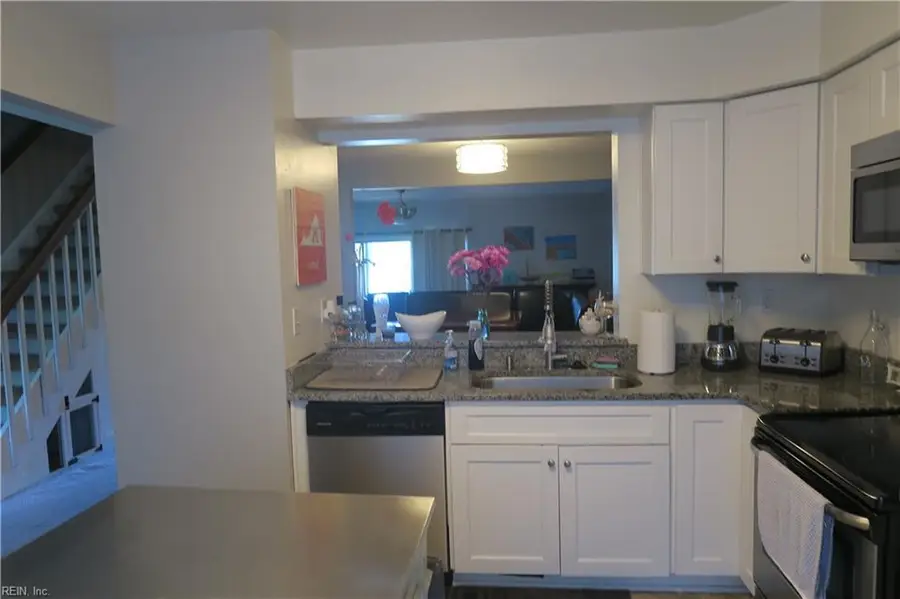 2905 Seashore Point, Virginia Beach, VA 23454 - #3