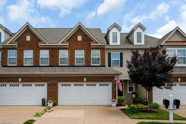 1525 Scoonie Pointe Drive, Chesapeake, VA 23322