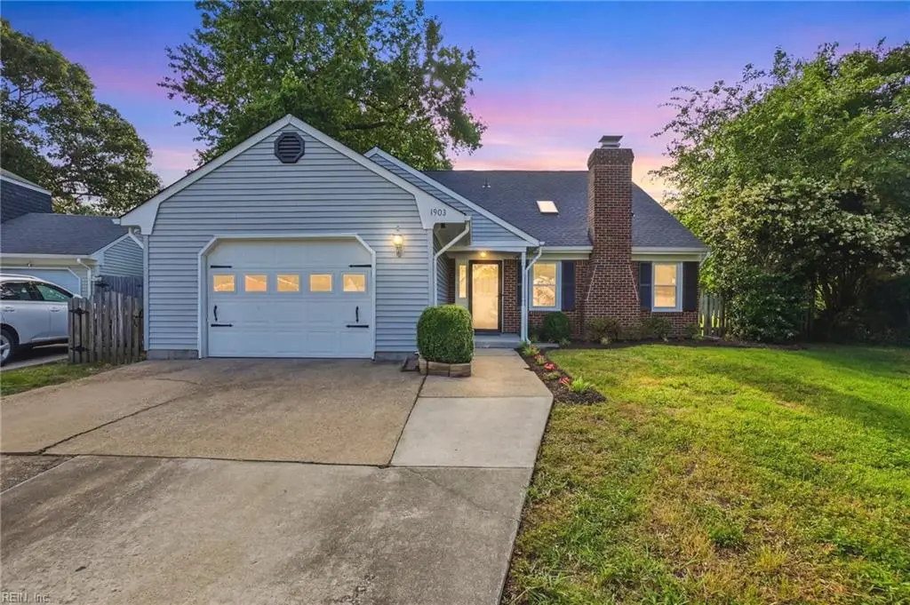 1903 Dawnee Brook Trail S, Chesapeake, VA 23320 - #1