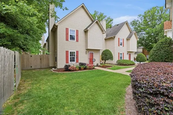 860 Gas Light Lane, Virginia Beach, VA 23462