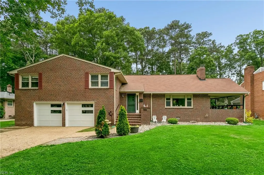 319 Mistletoe Drive, Newport News, VA 23606 - #1