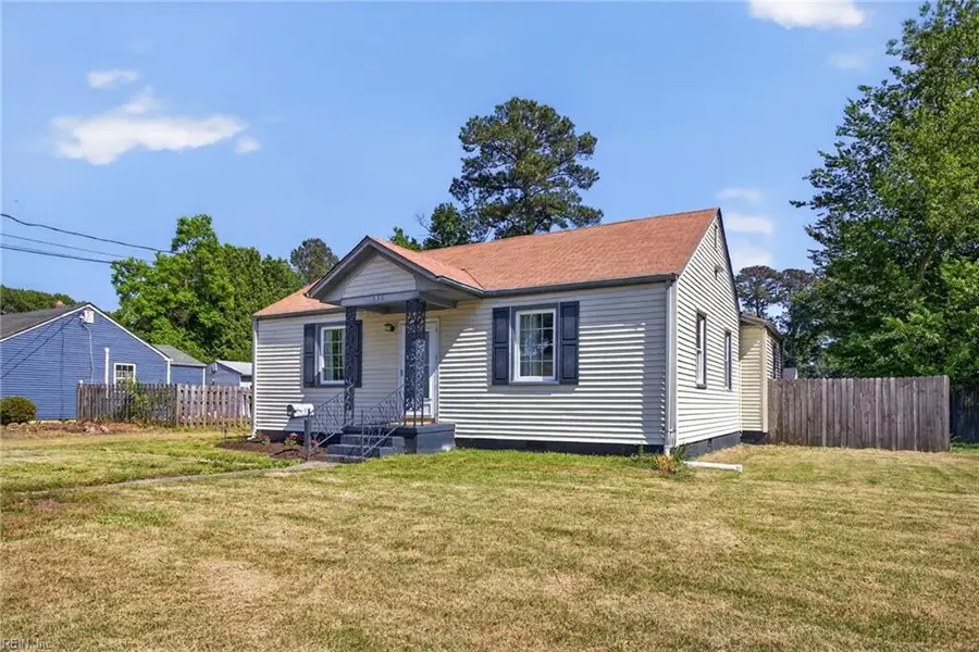 630 Sterling Street, Newport News, VA 23605 - #2