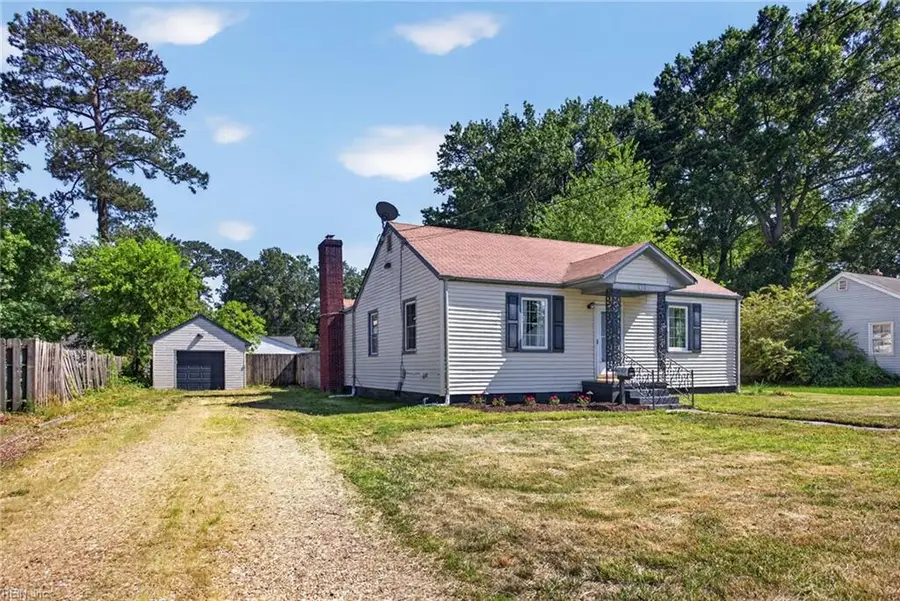 630 Sterling Street, Newport News, VA 23605 - #3