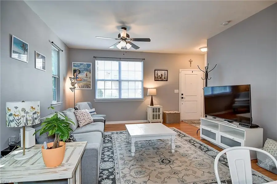 4341 Farringdon Way, Chesapeake, VA 23321 - #3