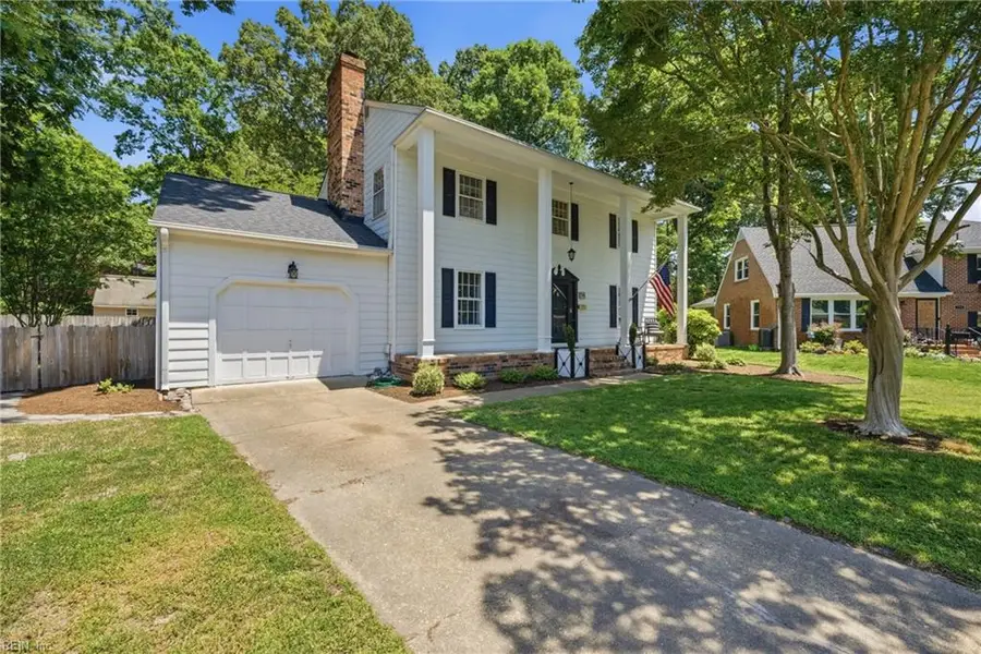 729 Lexington Circle, Newport News, VA 23602 - #2