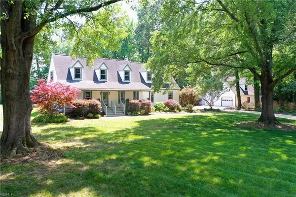 301 Windlesham Drive, Chesapeake, VA 23322