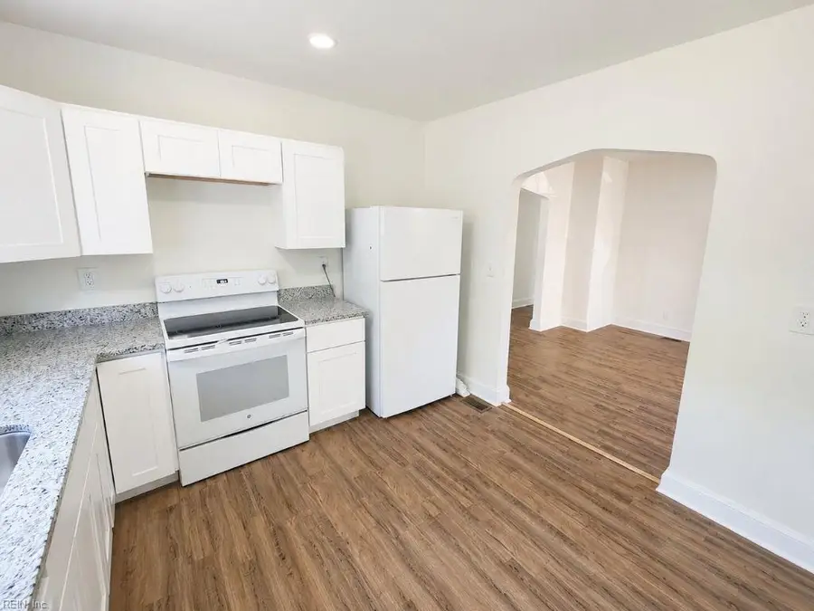 9571 13th Bay Street, Norfolk, VA 23518 - #3