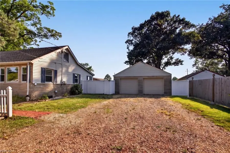 7205 Madison Avenue, Newport News, VA 23605 - #3