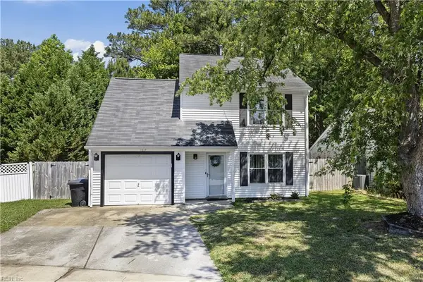 1317 Beacons Reach Drive, Virginia Beach, VA 23454