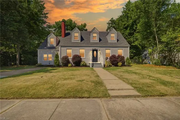 112 Dumont Avenue, Norfolk, VA 23505
