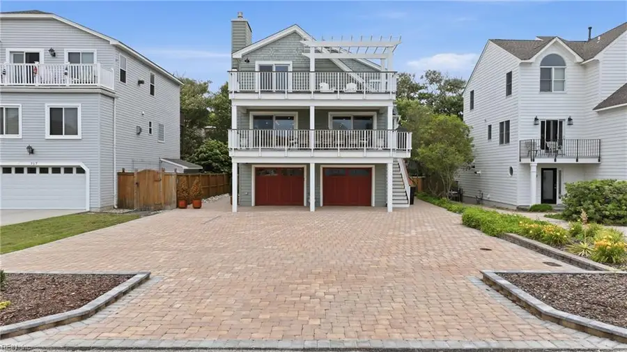713 Vanderbilt Avenue, Virginia Beach, VA 23451 - #3