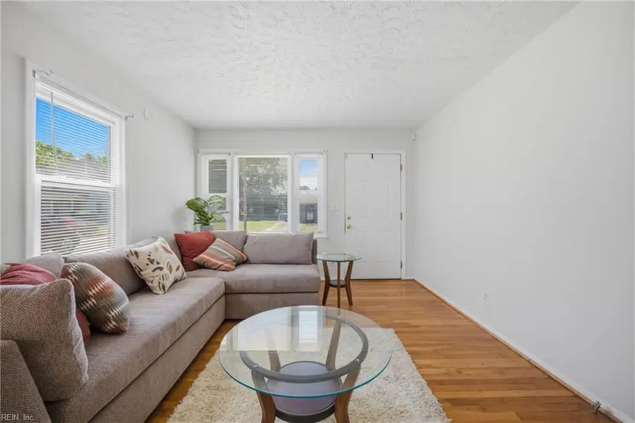 804 Roseclair St, Norfolk, VA 23523 - #3