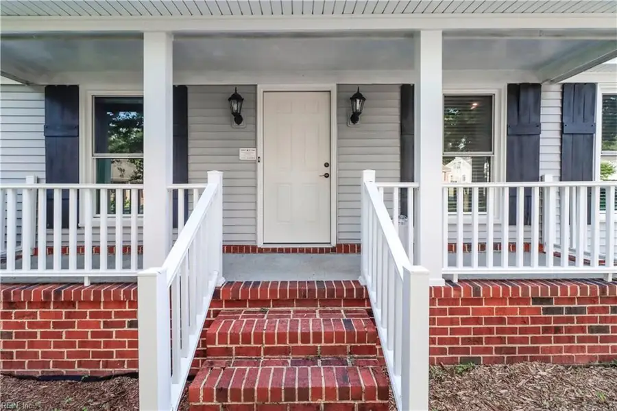 3936 Hardwood Lane, Portsmouth, VA 23703 - #3