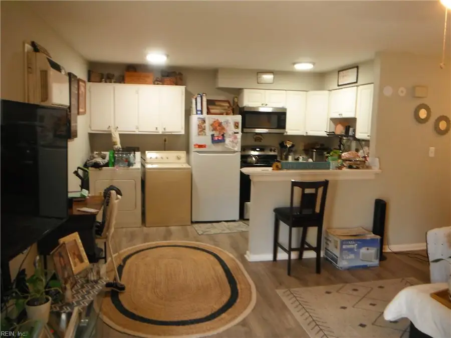 1147 Modoc Avenue, Norfolk, VA 23503 - #3