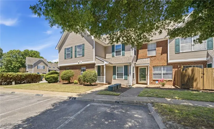 1614 Willow Point Arch, Chesapeake, VA 23320 - #3