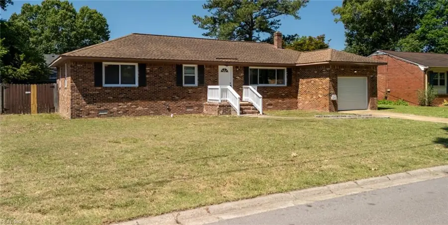 207 Mccosh Drive, Chesapeake, VA 23320 - #2