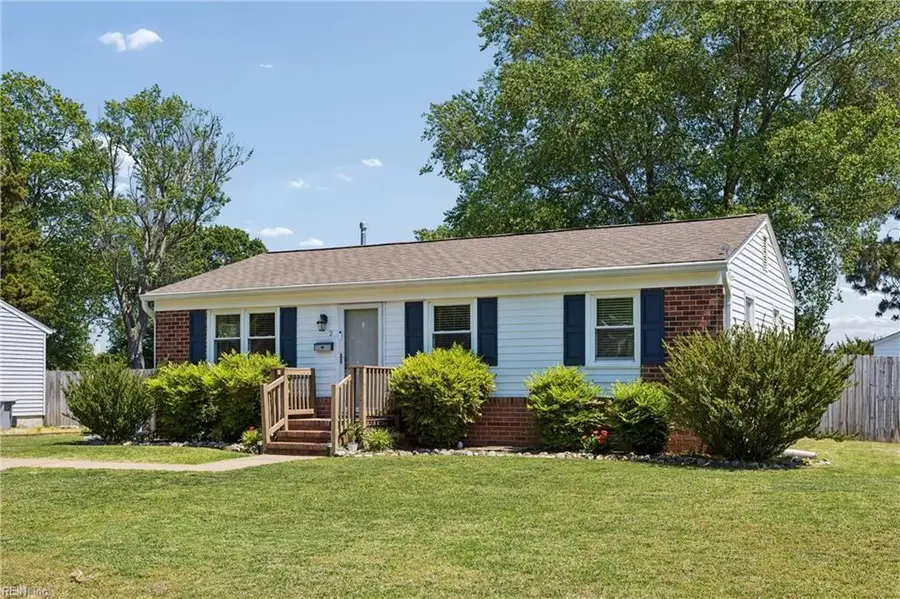 2 Pavilion Place, Hampton, VA 23664 - #2