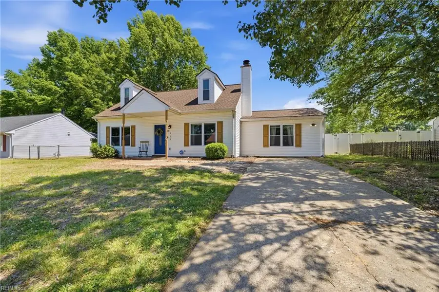 252 Locust Street, Suffolk, VA 23434 - #2