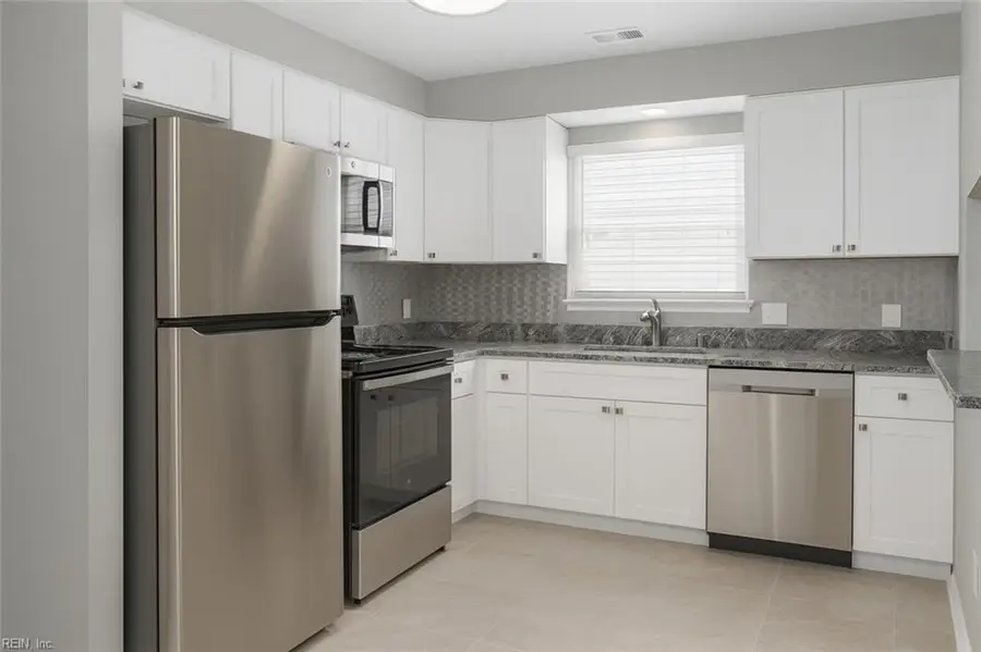 12758 Saint James Place #C, Newport News, VA 23602 - #3