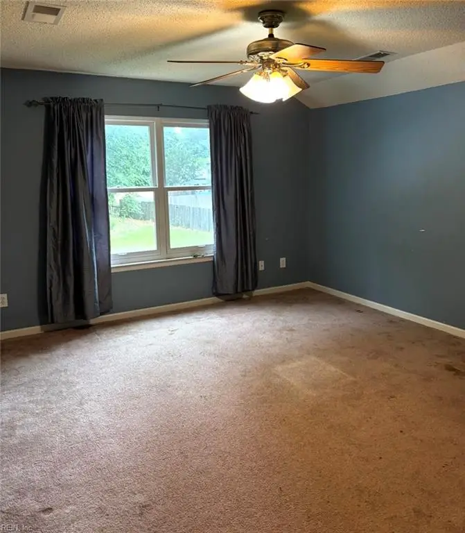 302 Arbor Bluff Cove, Suffolk, VA 23434 - #3