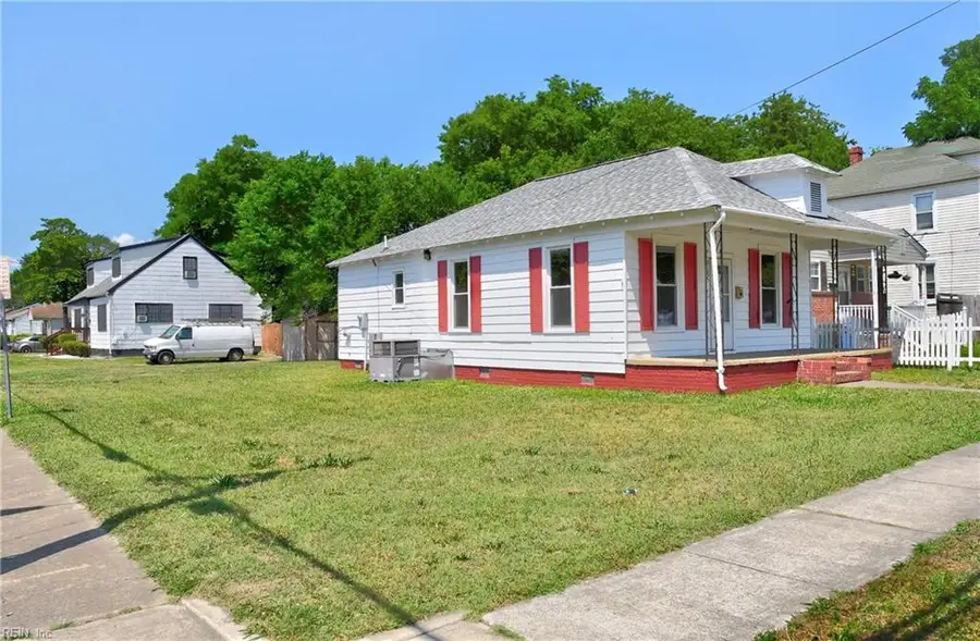 2103 Roanoke Avenue, Newport News, VA 23607 - #3