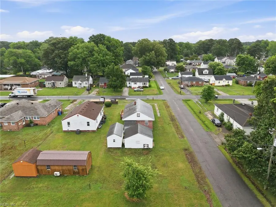 1333 Willow Avenue, Chesapeake, VA 23325 - #2