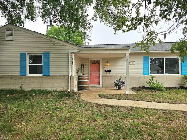 3528 Plum Crescent, Virginia Beach, VA 23453